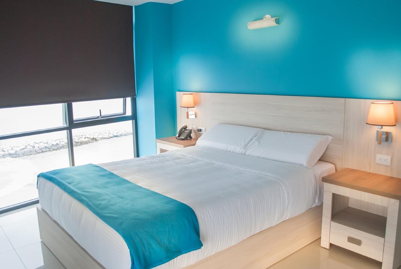Hotel - Centro Comercial Punta Del Mar ซาลีนาส ภายนอก รูปภาพ