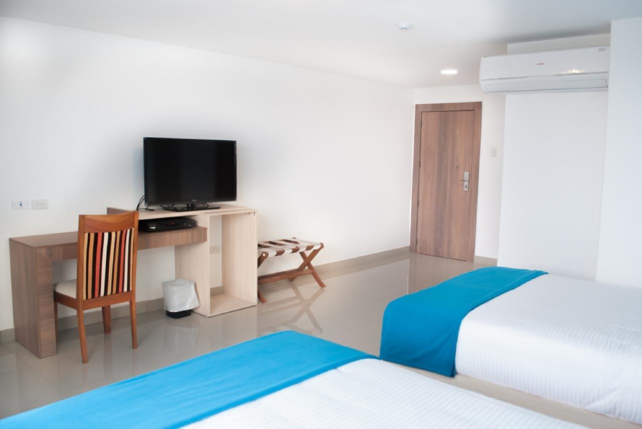 Hotel - Centro Comercial Punta Del Mar ซาลีนาส ภายนอก รูปภาพ