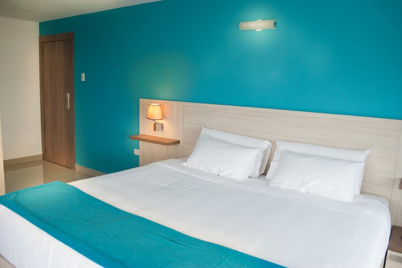 Hotel - Centro Comercial Punta Del Mar ซาลีนาส ห้อง รูปภาพ